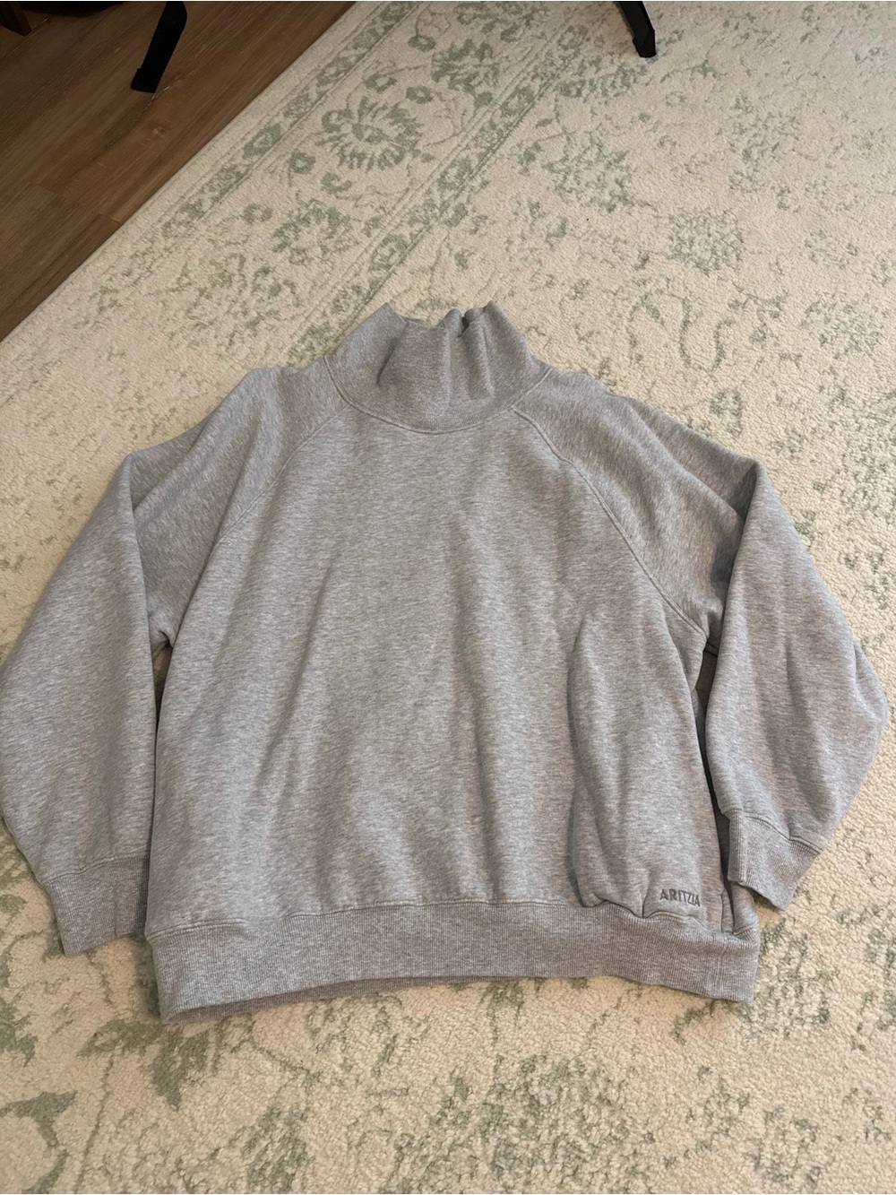 Aritzia Light Grey Mock-Neck Sweatshirt